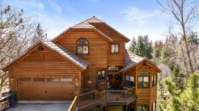 30097 Enchanted Way, Running Springs CA: https://media.crmls.org/mediaz/a66d12b8-56a6-41aa-895b-200c4cfe607d.jpg