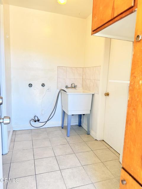 9721 Emperor Avenue, Arcadia CA: https://media.crmls.org/mediaz/a66dde7d-76c6-4faa-8ea9-bde4371b50bf.jpg