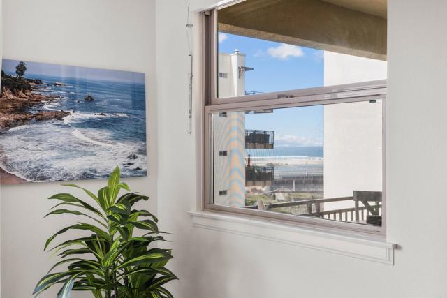 Detail Gallery Image 5 of 37 For 1019 Costa Pacifica Way #1210,  Oceanside,  CA 92054 - 2 Beds | 2 Baths