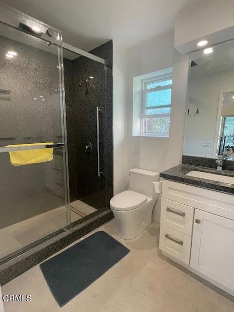795 Seawind Way, Port Hueneme CA: https://media.crmls.org/mediaz/a67107ef-9e5c-4def-9fb1-410ee8ad4dd0.jpg