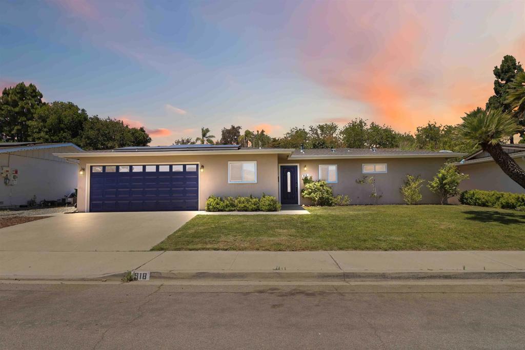 918 La Tierra Dr