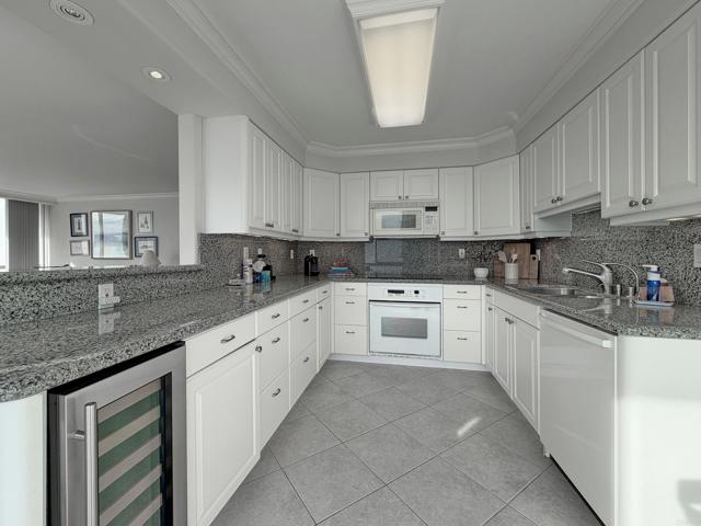 Detail Gallery Image 29 of 54 For 1770 Avenida Del Mundo #809,  Coronado,  CA 92118 - 3 Beds | 3 Baths