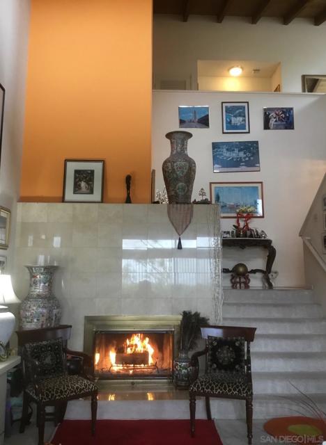 6645 Caminito Scioto, La Jolla CA: https://media.crmls.org/mediaz/a6752e6a-2621-4f9a-ad4b-3c85a40939a3.jpg