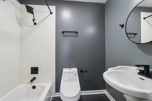 Image 10 of 15 For 3461 Norton Way  8
