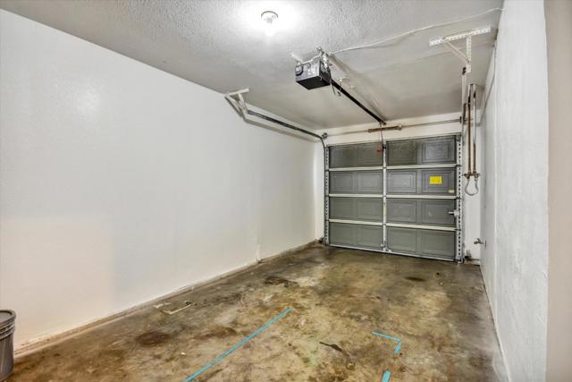150 Yasou Demas Way, San Jose CA: https://media.crmls.org/mediaz/a675eb83-05fe-4cc4-bfff-63b2ef2cf0ac.jpg
