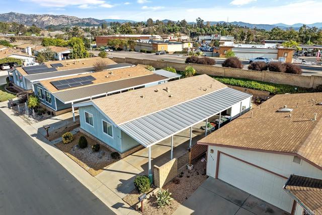 Detail Gallery Image 1 of 1 For 1814 Lynx, Escondido,  CA 92026 - 2 Beds | 2 Baths