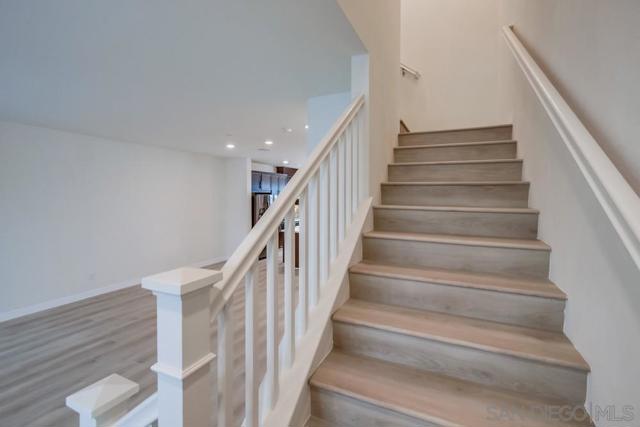 Image 4 of 39 For 12962 Peppergrass Creek Gate  43