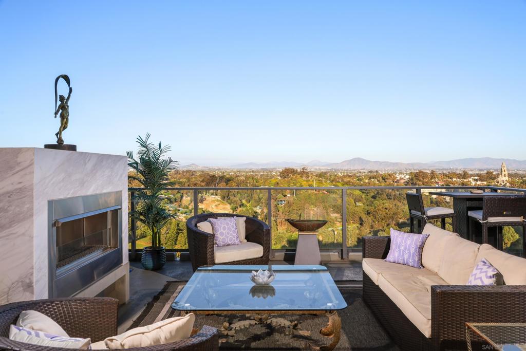 2855 5th Ave - photo 3