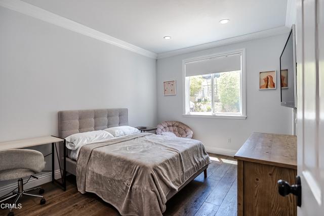 4414 Paseo Santa Rosa, Newbury Park CA: https://media.crmls.org/mediaz/a67b459f-873d-4e03-9a55-4b488b432399.jpg