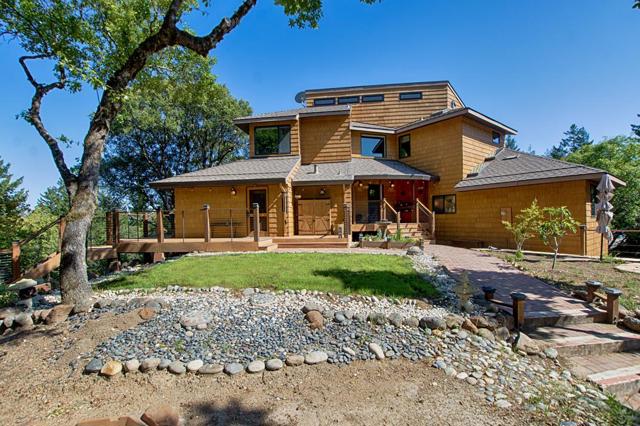 18467 Las Cumbres Road, Los Gatos CA: https://media.crmls.org/mediaz/a67b6f04-224b-4078-ae8e-510d39251a9e.jpg