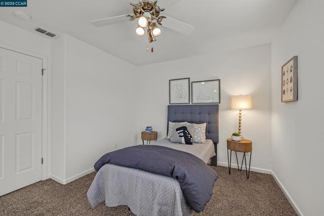 1340 Breakwater Way, Brentwood CA: https://media.crmls.org/mediaz/a67d9427-de83-4ecf-979c-75b109c6b749.jpg