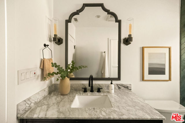 3928 S Bronson Avenue, Los Angeles CA: https://media.crmls.org/mediaz/a67eef8b-7330-497a-b45d-ec72fee19f37.jpg