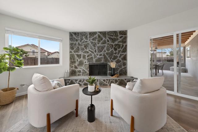 1202 Helix Avenue, Chula Vista CA: https://media.crmls.org/mediaz/a680e149-4696-4c23-941e-541e1c96bc8f.jpg