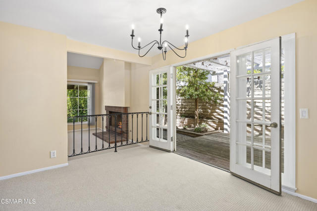 3036 E Adirondack Court, Westlake Village CA: https://media.crmls.org/mediaz/a681b3a9-6c49-48e6-a12f-d745aee4b737.jpg