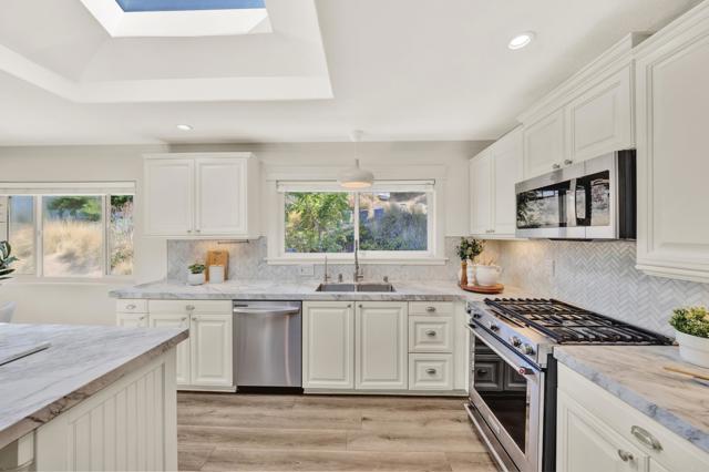 9399 Carmichael Drive, La Mesa CA: https://media.crmls.org/mediaz/a6823db6-9964-4080-9a82-96f6e4d156b9.jpg