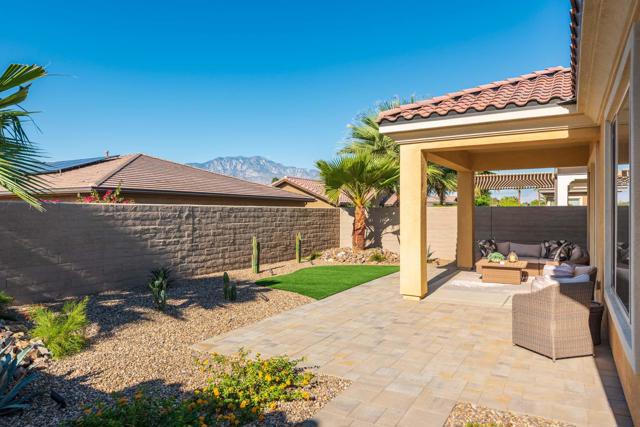 37 Chianti, Rancho Mirage CA: https://media.crmls.org/mediaz/a6833ad5-5982-468f-babf-6e065aef548a.jpg
