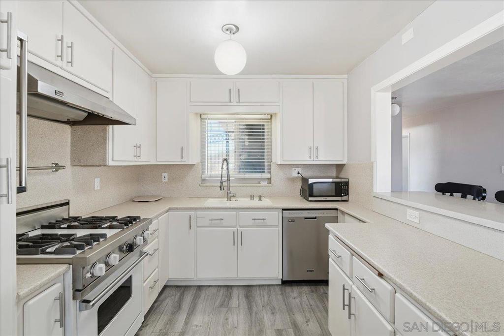 2431 Root Street - photo 6