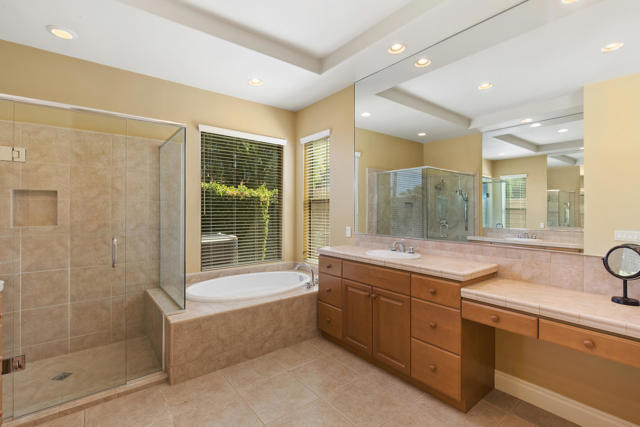 Image 19 of 45 For 48420 Big Horn Drive