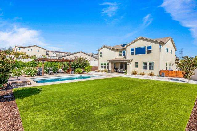 Detail Gallery Image 29 of 52 For 2880 Livery Pl, Escondido,  CA 92029 - 5 Beds | 4 Baths