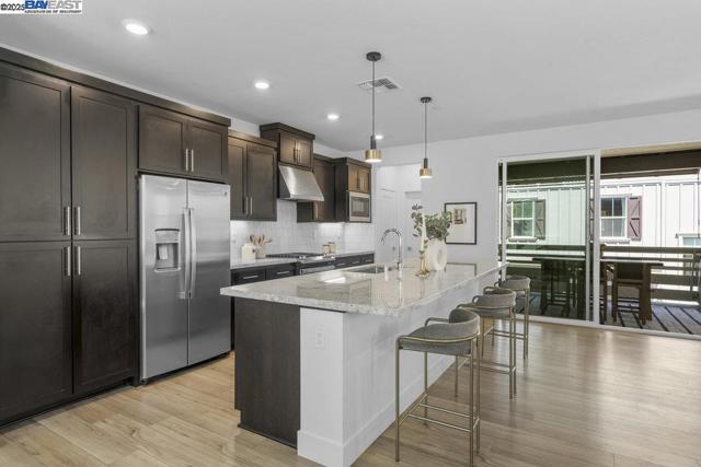 8918 Rudder Way, Newark CA: https://media.crmls.org/mediaz/a68549b6-f6b0-4cf7-a4dd-0f392239c6cb.jpg
