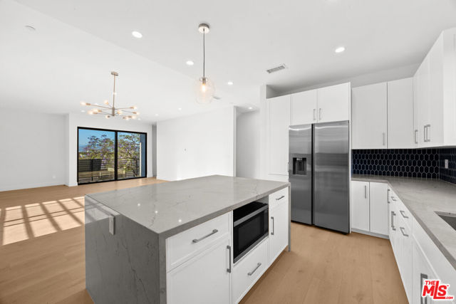 8904 Sawyer Street, Los Angeles CA: https://media.crmls.org/mediaz/a685cea1-710b-44f3-ab48-8c6e56e5e79f.jpg