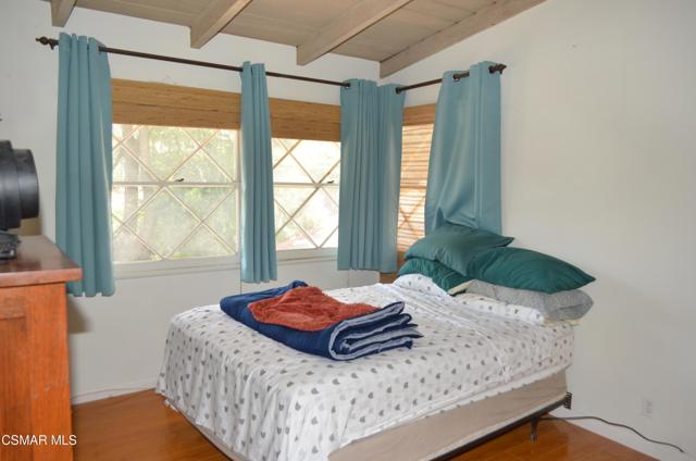 550 Arch Place, Glendale CA: https://media.crmls.org/mediaz/a6872aa6-66c4-4288-8a3f-67e26f853e9c.jpg