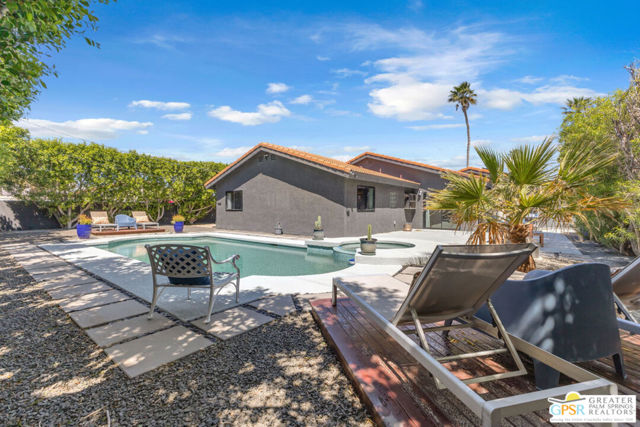 67795 Medano Road, Cathedral City CA: https://media.crmls.org/mediaz/a68cbeeb-df11-443d-b758-fe813bfe0428.jpg
