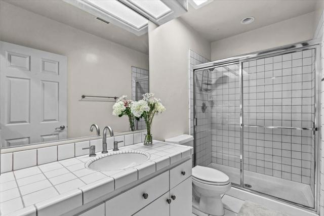 43920 Culebra Lane Lane, Bermuda Dunes CA: https://media.crmls.org/mediaz/a68e2180-9360-42be-a88c-4fd2303690f4.jpg