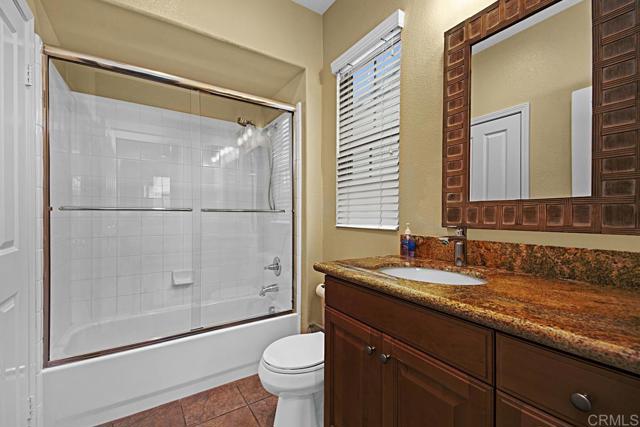 Detail Gallery Image 26 of 43 For 13518 Moonflower Meadows Trail, San Diego,  CA 92130 - 3 Beds | 2/1 Baths