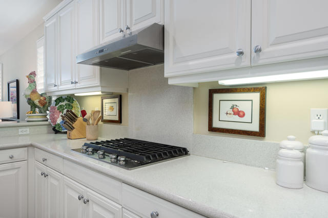 Image 15 of 43 For 1850 Savanna Way