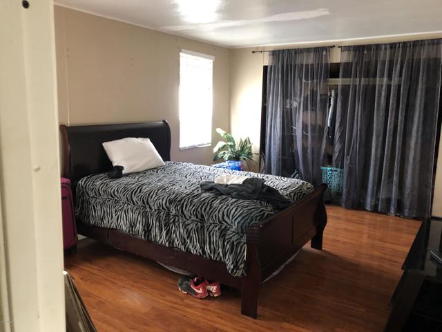 112 Yellowstone Drive, Oxnard CA: https://media.crmls.org/mediaz/a68f4f17-93aa-4d4e-a27d-5f6d96399059.jpg