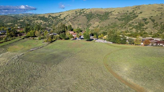 0 Oak Canyon Dr, Morgan Hill CA: https://media.crmls.org/mediaz/a6901bac-a100-4676-8704-04ac81f5402c.jpg