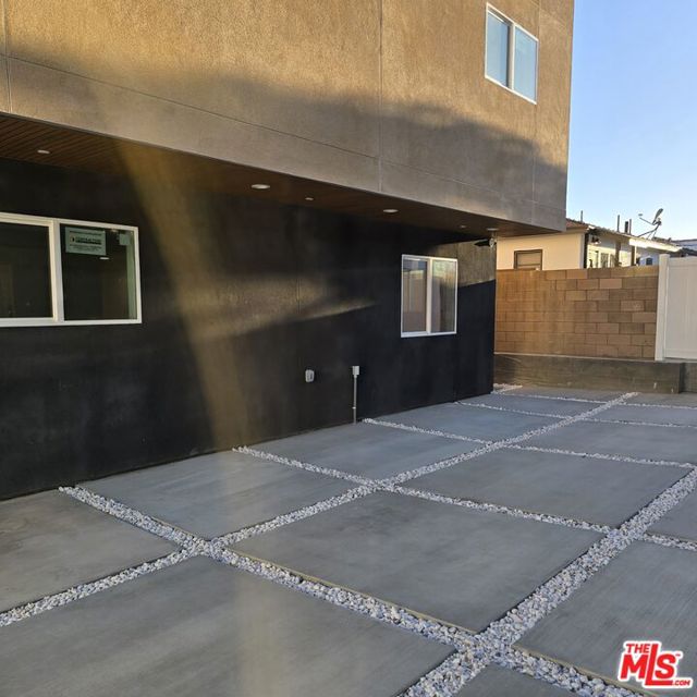 10829 Peach Grove Street, 3 photo 11