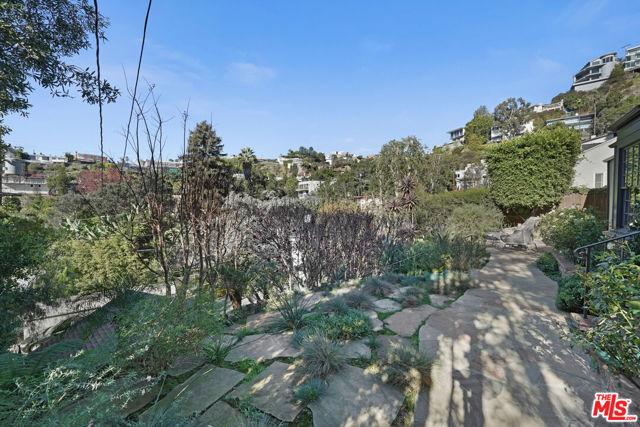 Image 3 for 1522 Forest Knoll Dr, Los Angeles, CA 90069