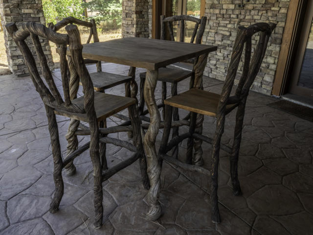 61072 Devils Ladder Road, Mountain Center CA: https://media.crmls.org/mediaz/a6915a52-020d-4c50-ae8c-5ed02f6438cd.jpg