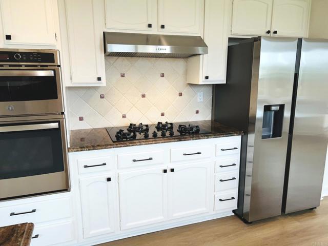 Detail Gallery Image 39 of 65 For 1420 Tres Hermanas Way, Encinitas,  CA 92024 - 4 Beds | 3 Baths