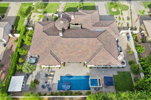 49537 Rock Rose Drive, Indio CA: https://media.crmls.org/mediaz/a692cca9-b8c9-4d48-96d3-cbdfe58077bd.jpg