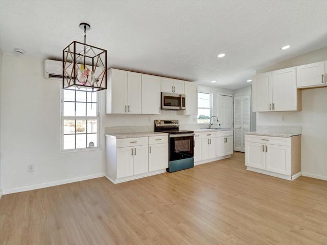 10-2204 Ocean Side Avenue-10