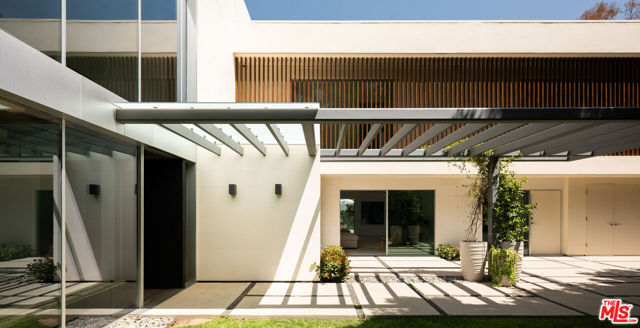 1920 Rial Lane, Los Angeles CA: https://media.crmls.org/mediaz/a6942bad-a5f5-46c6-ac1e-a21441ac0f0a.jpg