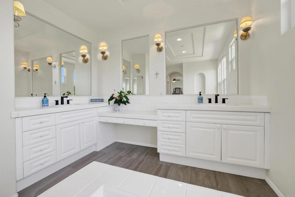 1551 Fairway - photo 14