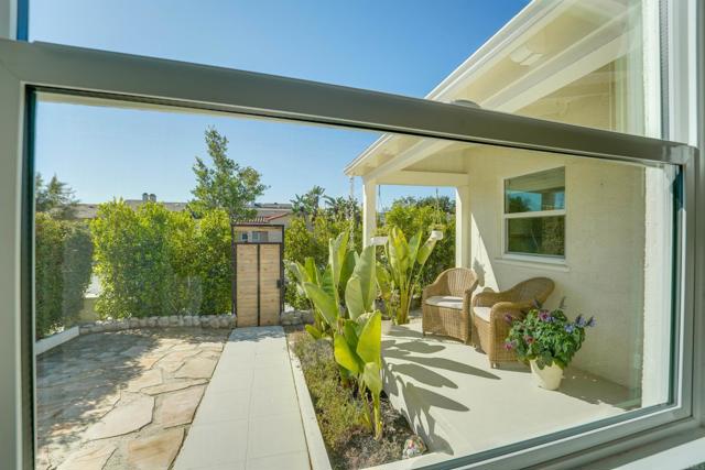 Detail Gallery Image 11 of 39 For 4928 Monroe Ave, San Diego,  CA 92115 - 2 Beds | 2 Baths