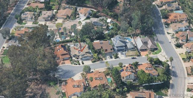 10616 Falcon Rim Pt, San Diego CA: https://media.crmls.org/mediaz/a6971571-32fb-4491-a9f6-6204ab89f8dc.jpg