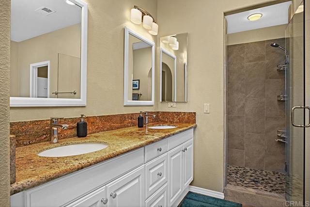 Detail Gallery Image 20 of 43 For 13518 Moonflower Meadows Trail, San Diego,  CA 92130 - 3 Beds | 2/1 Baths