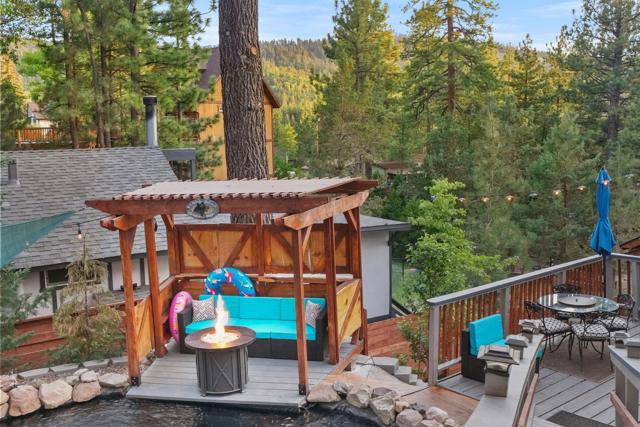 574 Lucerne Drive Drive, Big Bear CA: https://media.crmls.org/mediaz/a69ab15a-fb25-4162-a03d-8c46fd342b14.jpg