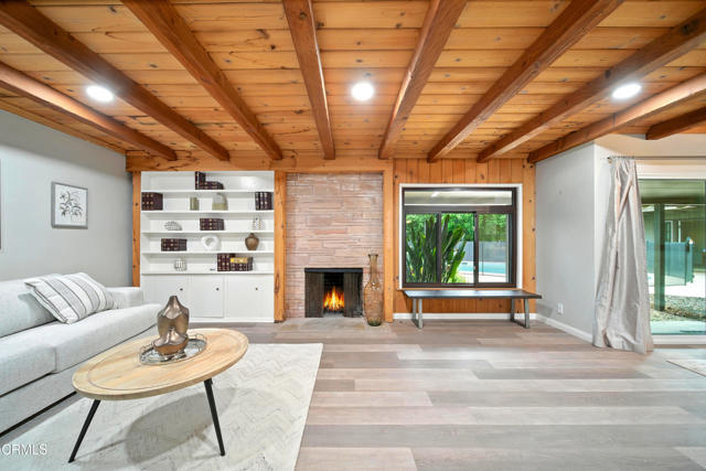 Detail Gallery Image 8 of 40 For 5123 Caroli Ln, La Canada Flintridge,  CA 91011 - 3 Beds | 2/1 Baths