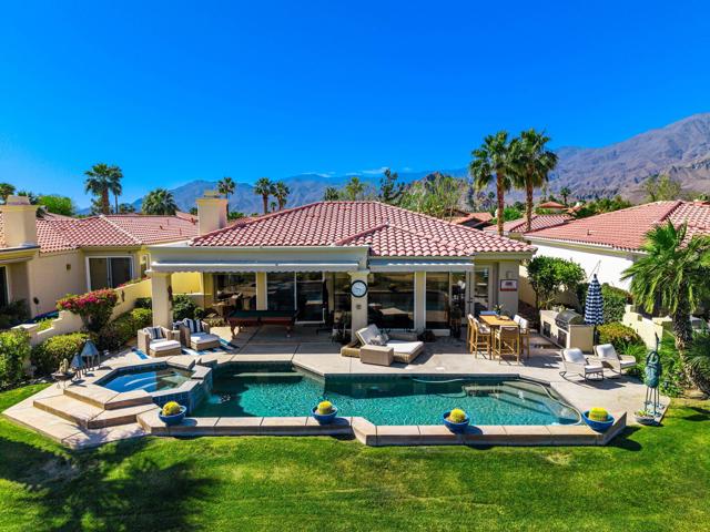 80240 Merion, La Quinta CA: https://media.crmls.org/mediaz/a69b5bff-1743-4c51-be67-c235118fbd70.jpg