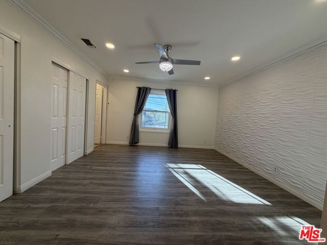 8020 Cora Street photo 17