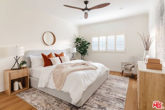 11737 Darlington Avenue, Los Angeles CA: https://media.crmls.org/mediaz/a69dfd0b-395e-43b7-8a2e-c22aa09c75c6.jpg