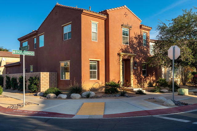 551 Via De La Paz, Palm Desert CA: https://media.crmls.org/mediaz/a69fab1b-f8ca-4b45-82cb-94f70b551768.jpg