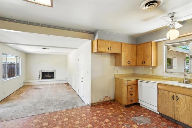 3440 New Jersey Avenue, San Jose CA: https://media.crmls.org/mediaz/a69fecf0-1830-4f9c-af7c-edb8146d8ce5.jpg